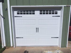 Uploaded Hillcrest 3138 8x7 white garage door Outside 3138 8x7 white garage door