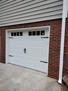 Hillcrest 3138 White garage door with windows Hillcrest 3138 White garage door with windows